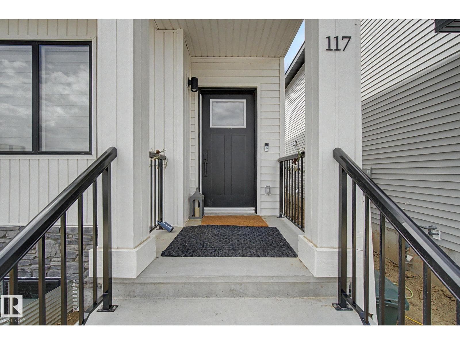 117 BRICKYARD DR — photo 2