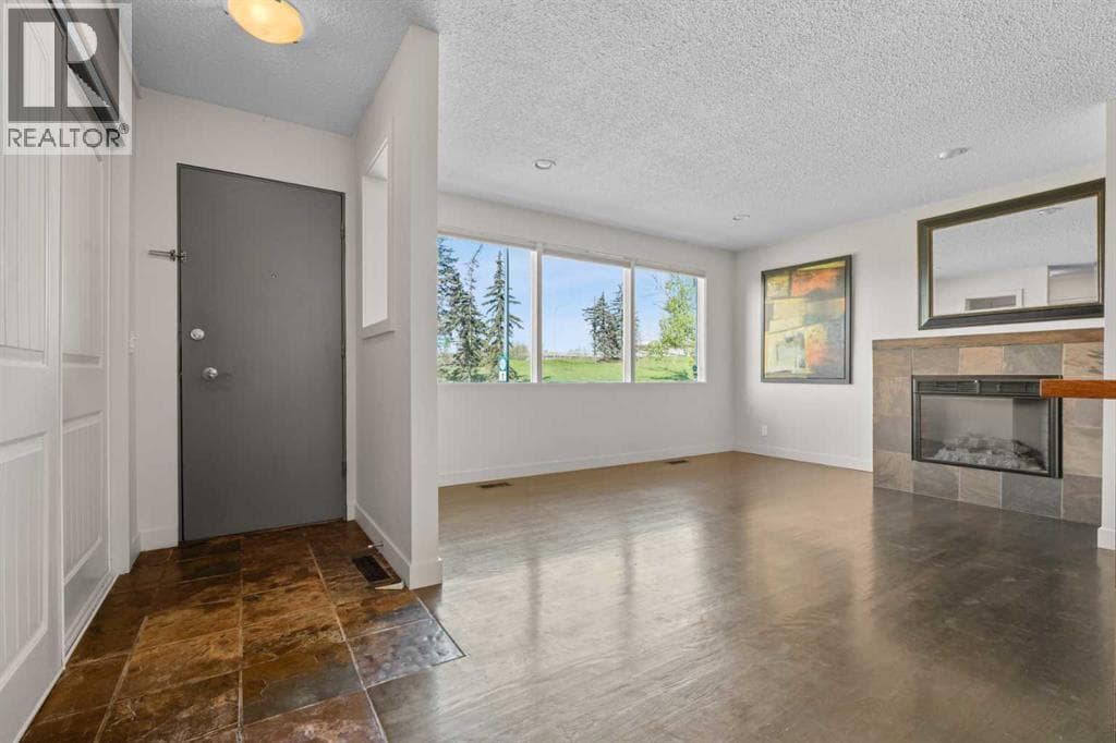 2420 Langriville Drive SW — photo 4
