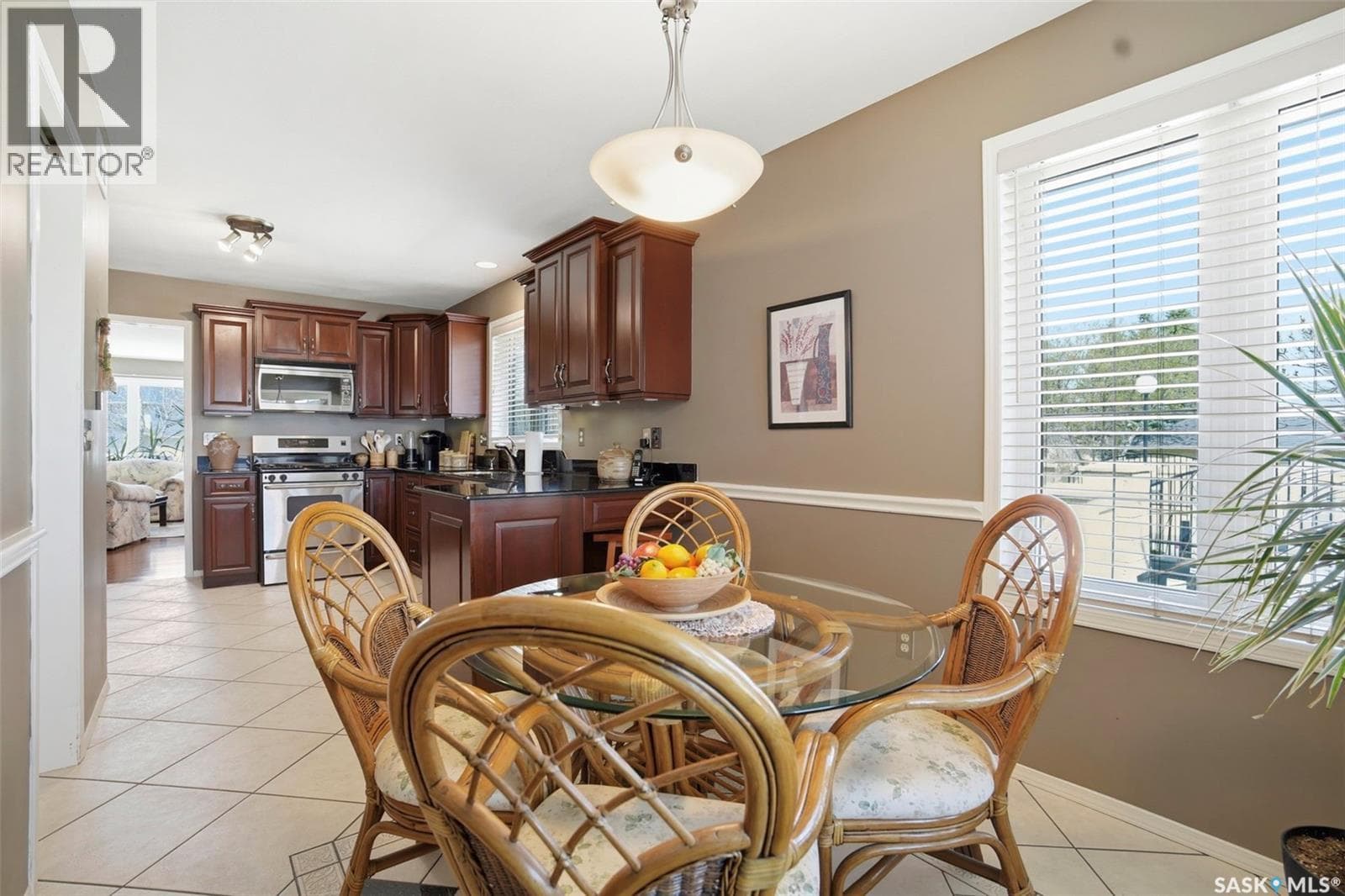 1 330 Stodola COURT — photo 5