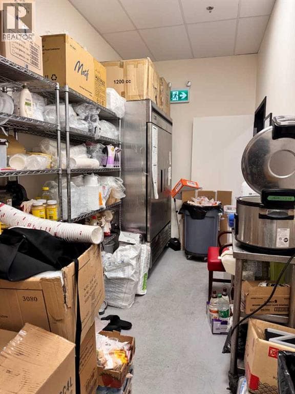 349, 999 36 Street NE — photo 4
