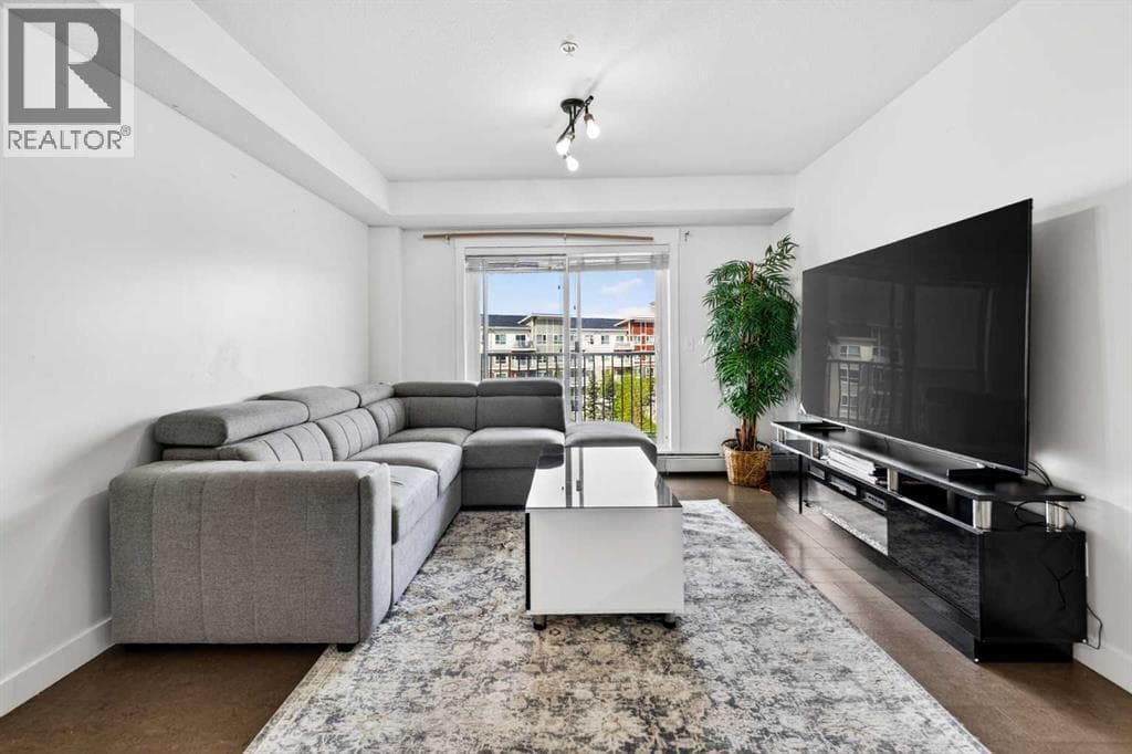 2303, 302 Skyview Ranch Drive NE