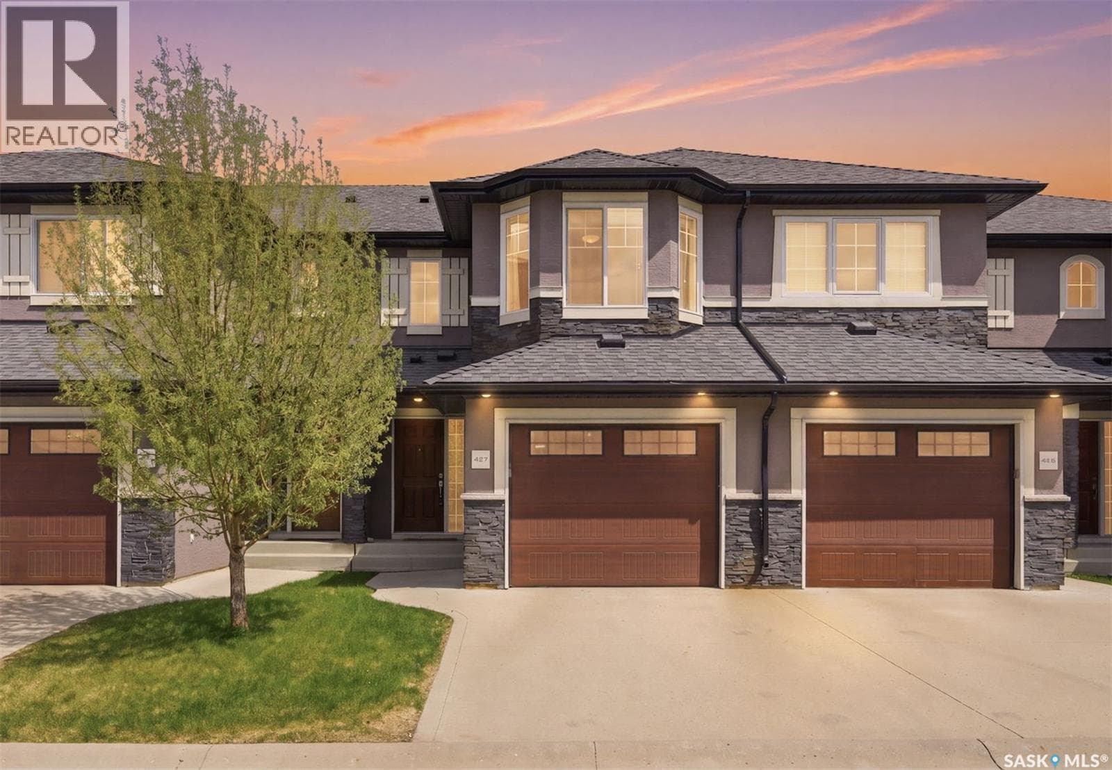 427 1303 Paton CRESCENT