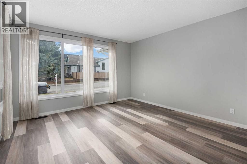 51 Woodmont Road SW — photo 5