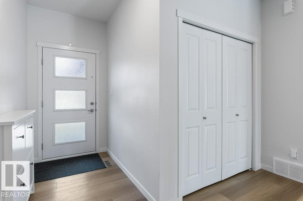 28 NOUVEAU DR — photo 2