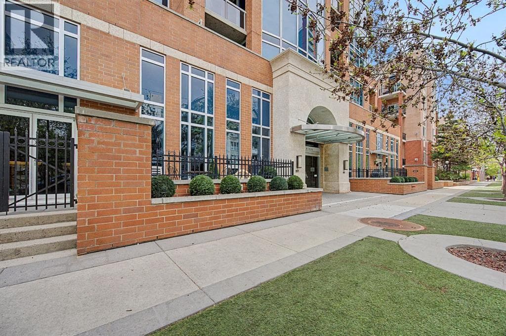 1900, 817 15 Avenue SW — photo 3