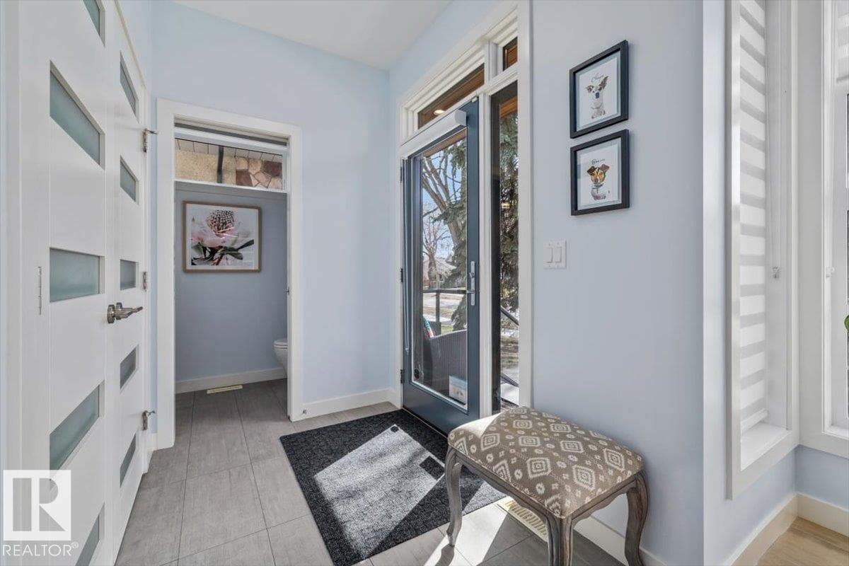 11245 64 ST NW — photo 3