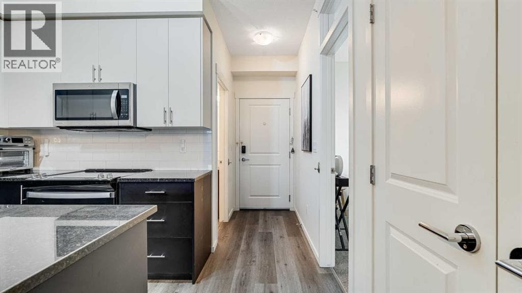 8403, 151 Legacy Main Street SE — photo 3