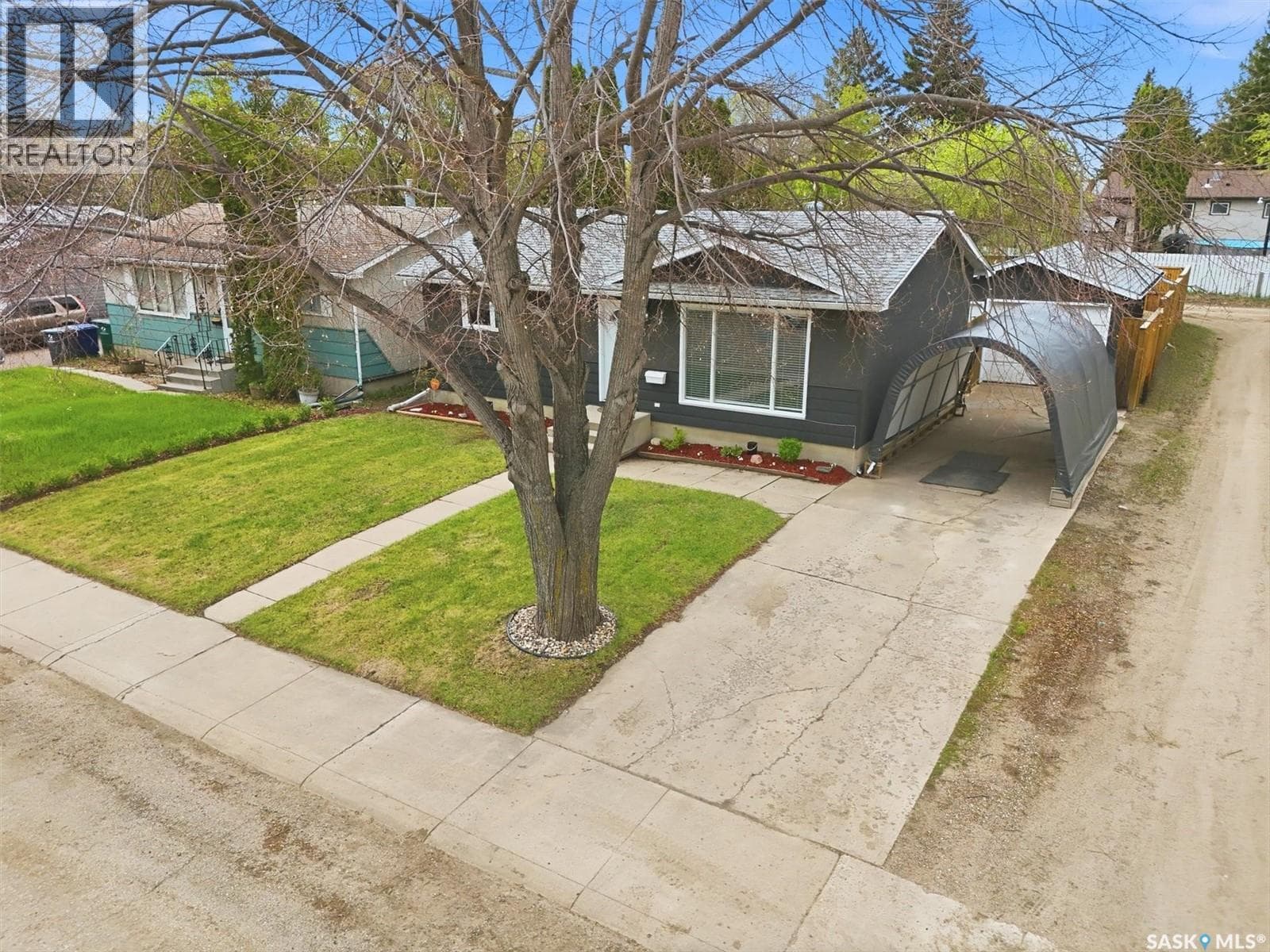 31 Bence CRESCENT — photo 4