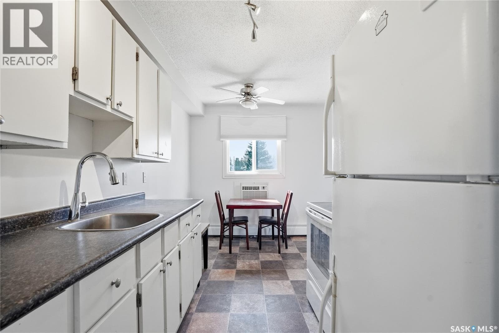 18 116 Acadia COURT — photo 4