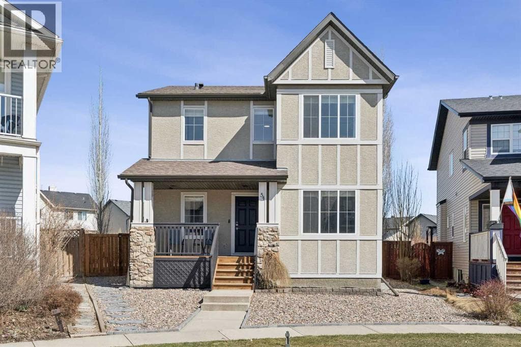 54 Elgin Meadows Green SE — photo 2