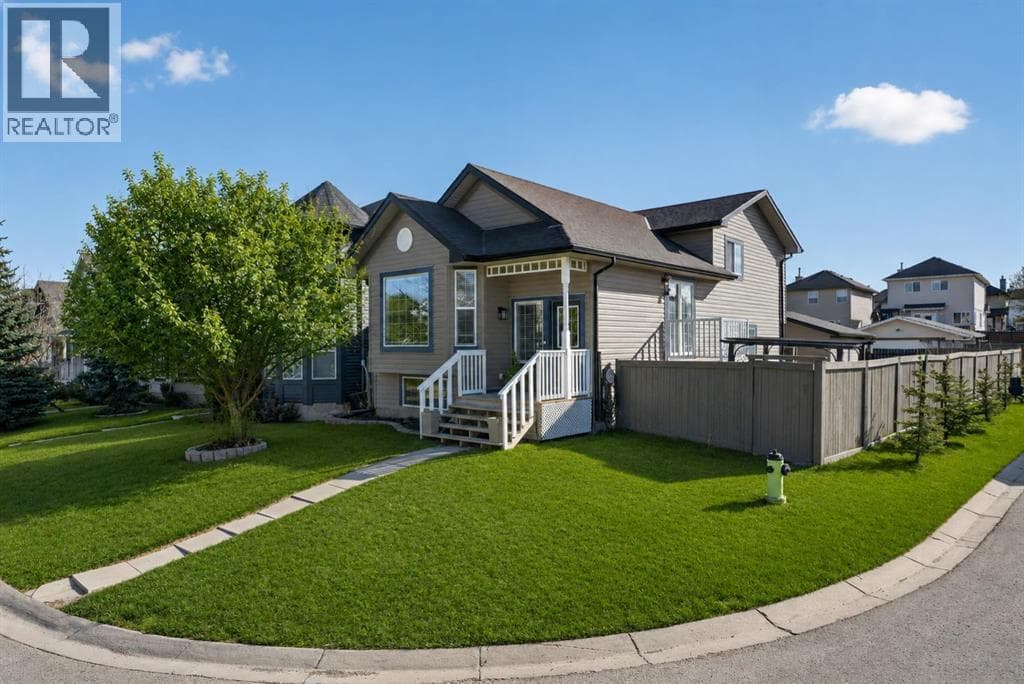 160 Citadel Bluff Close NW — photo 5