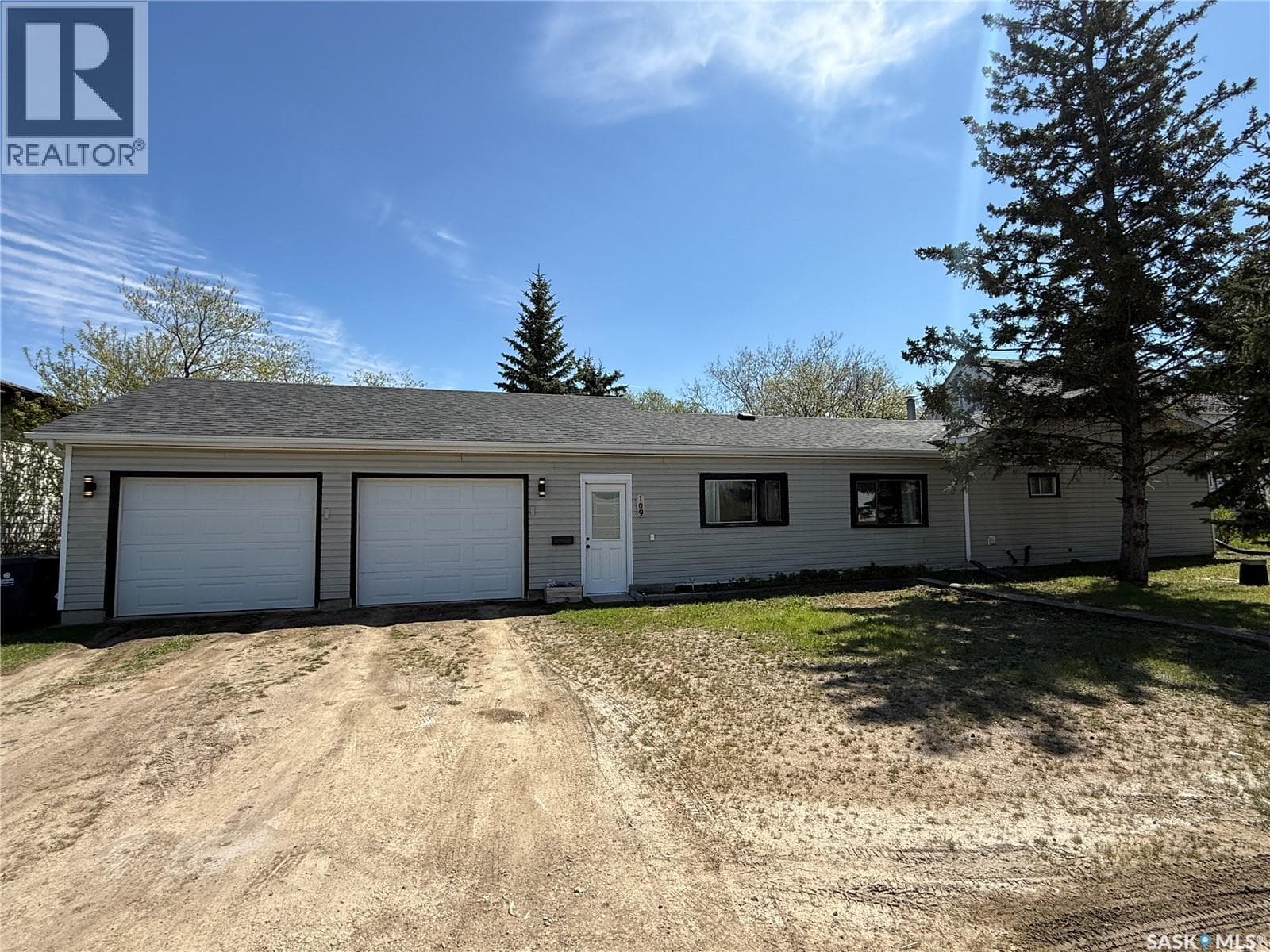 109 Windsor AVENUE
