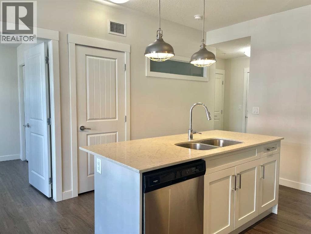 302, 100 Auburn Meadows Common SE — photo 4