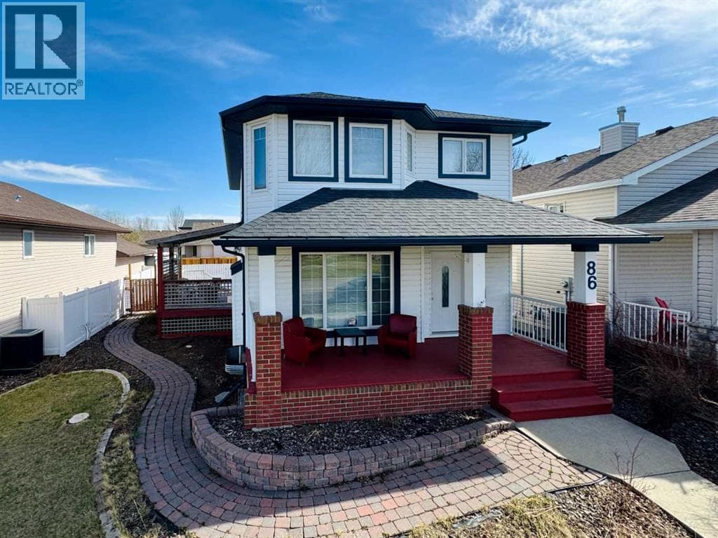 86 Riverstone Boulevard W — photo 2