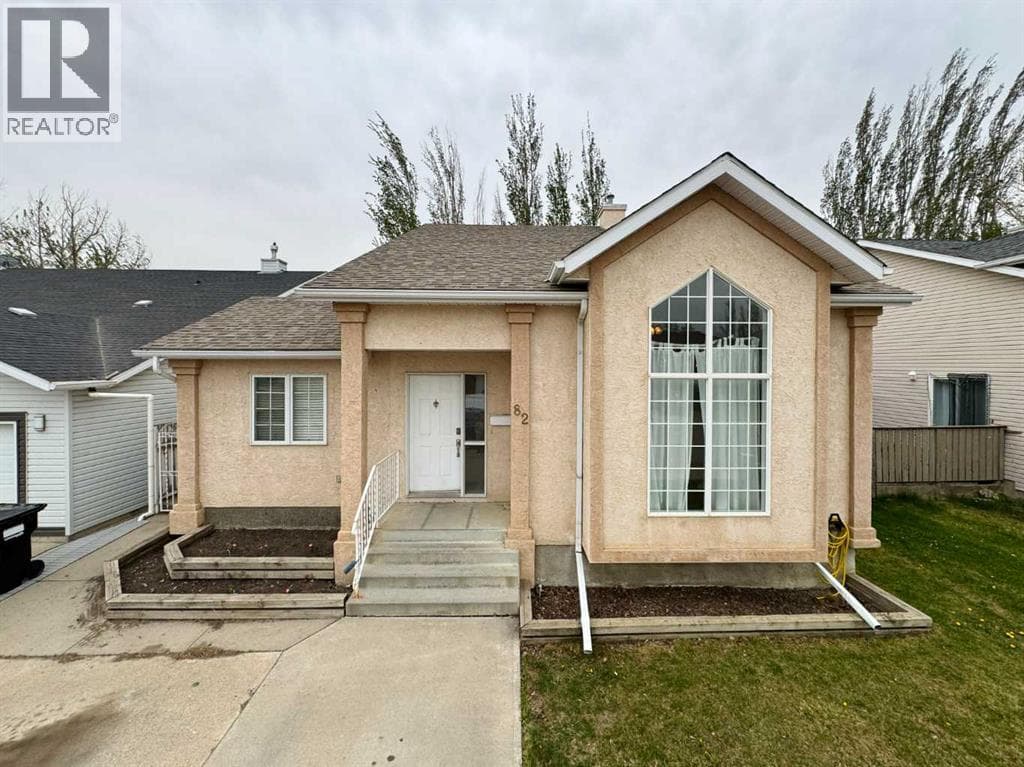 82 Harvard Crescent W