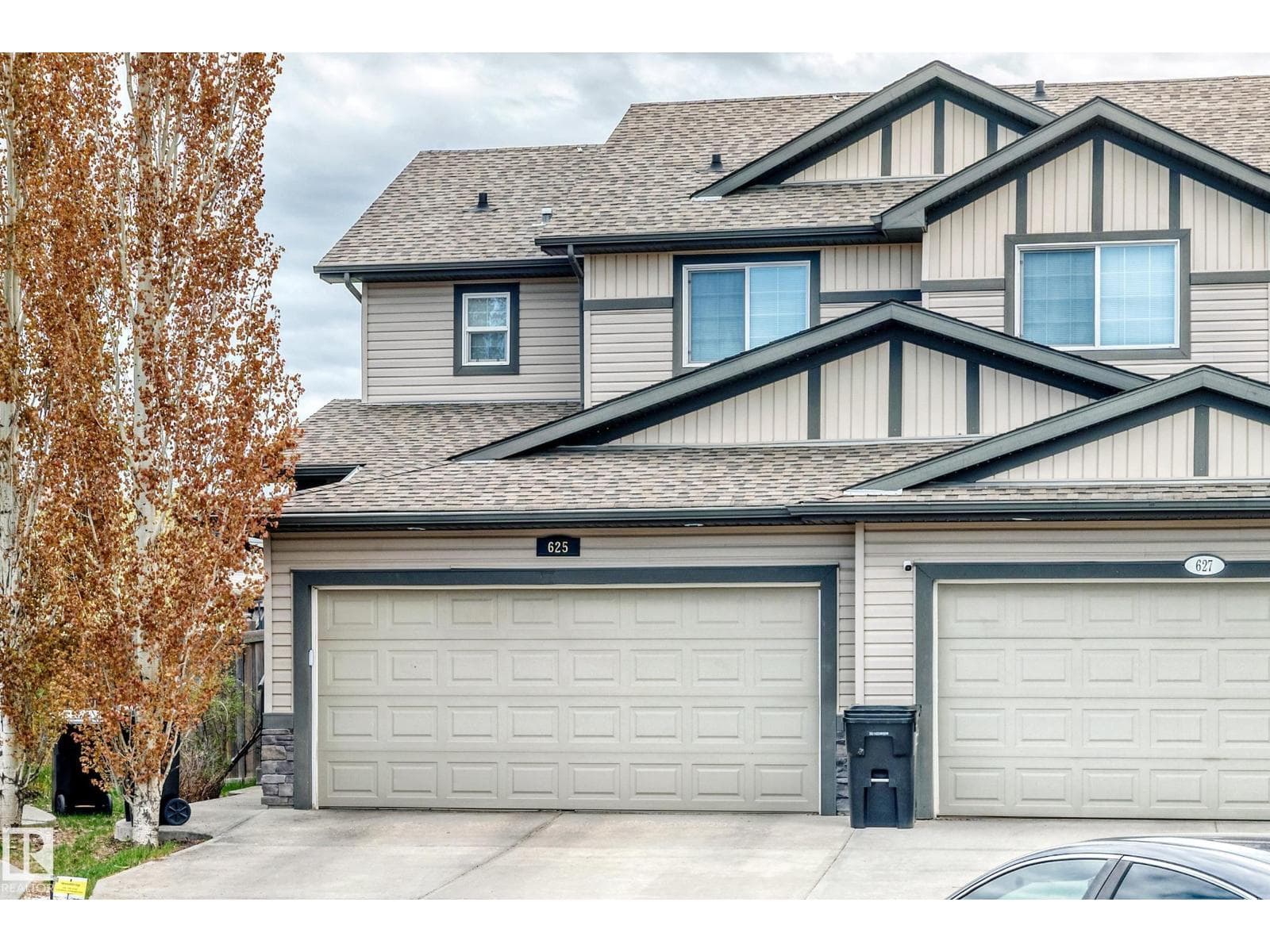 625 56 ST SW — photo 2