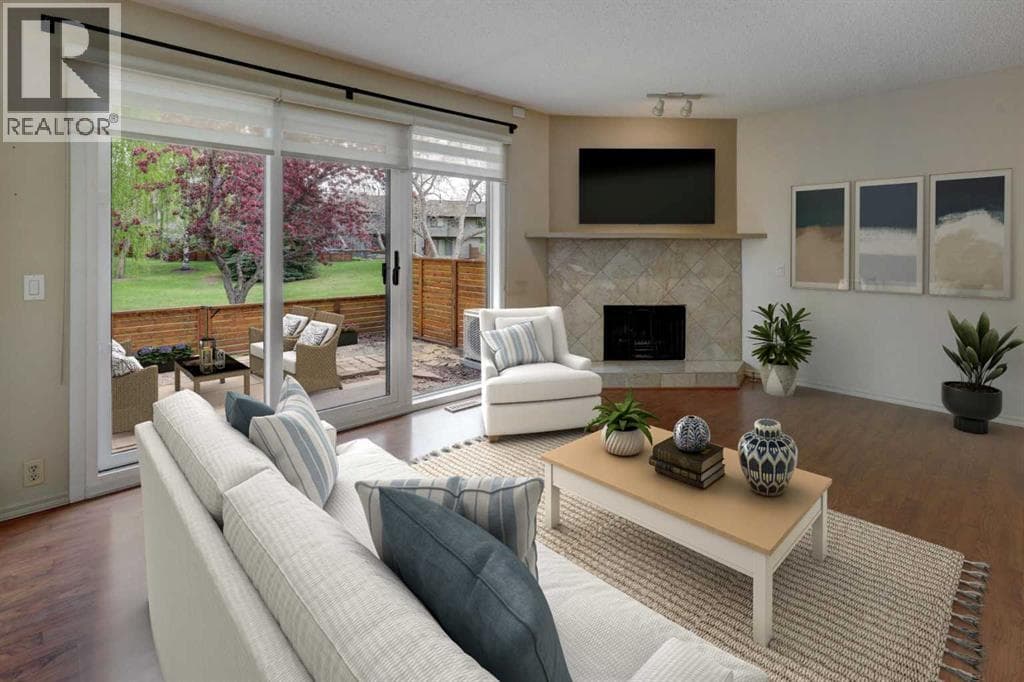 82 Point Drive NW — photo 2