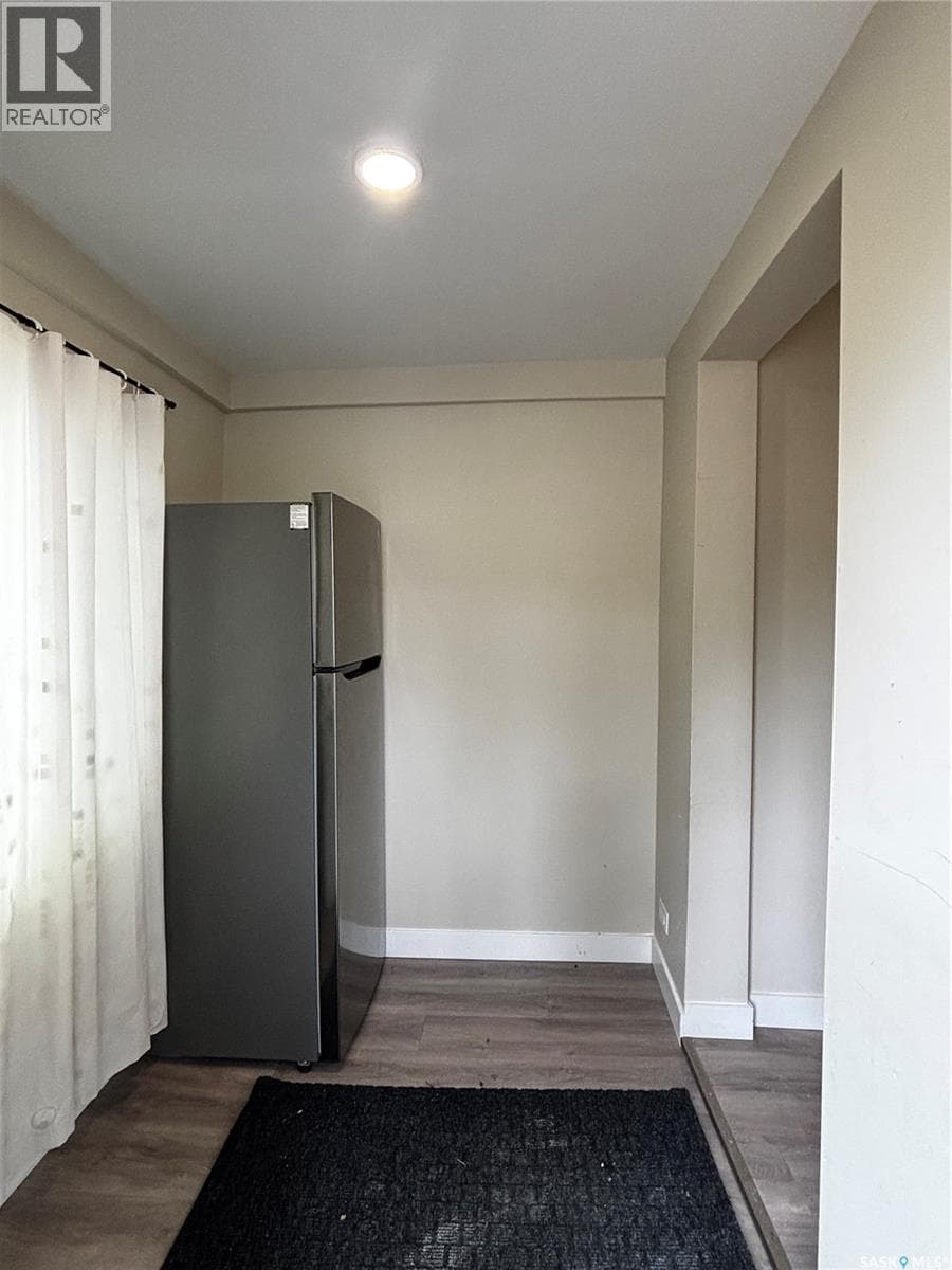 1306 B AVENUE N — photo 3