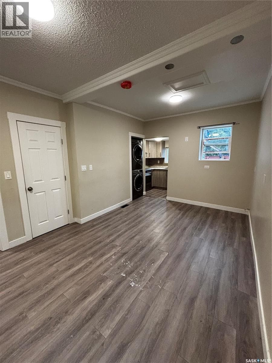 1306 B AVENUE N — photo 4