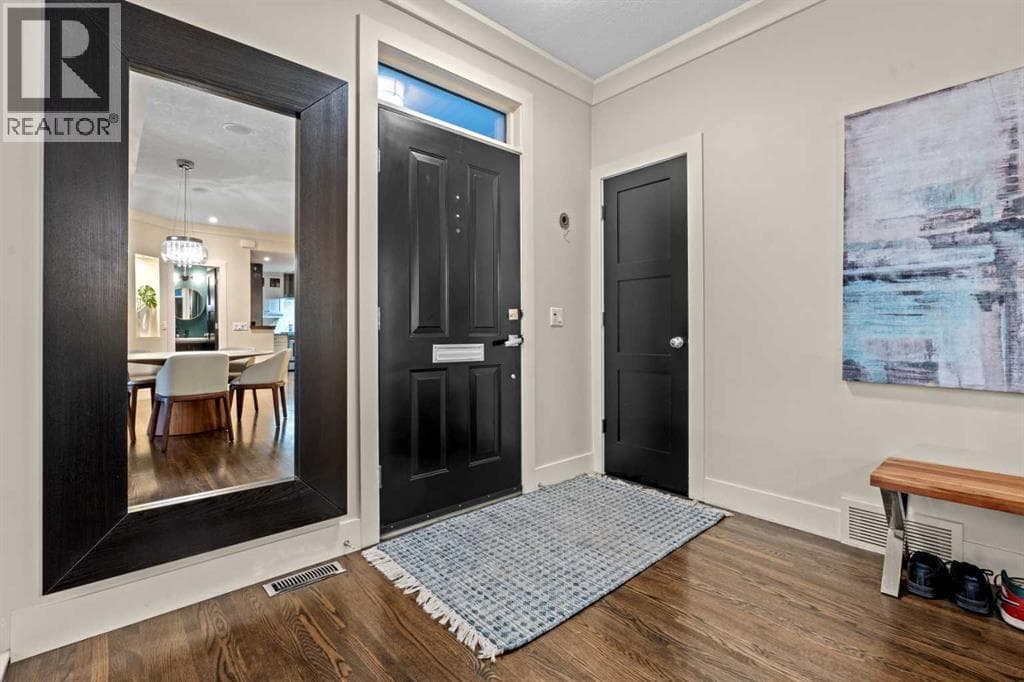 230 Garrison Square SW — photo 5
