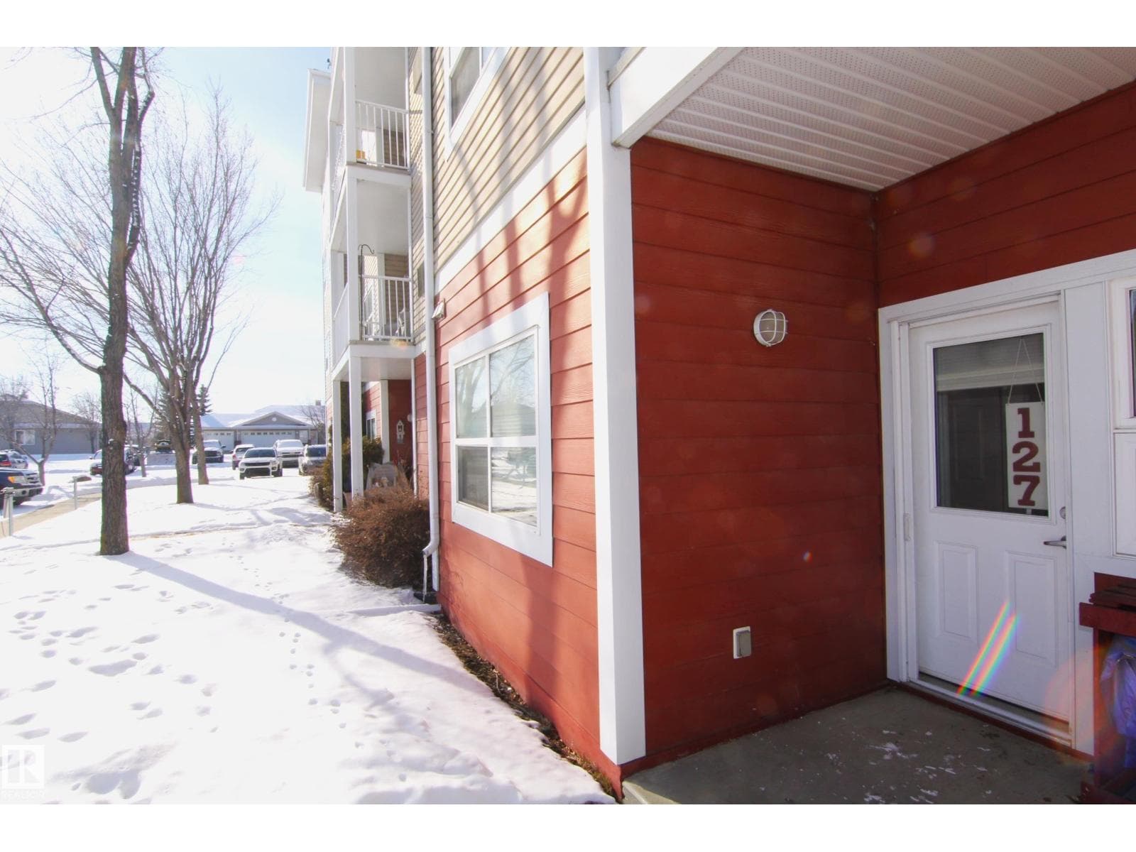 #127 8802 SOUTHFORT