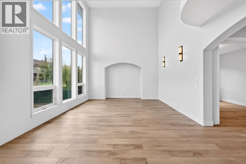 240 Cove Drive — photo 4