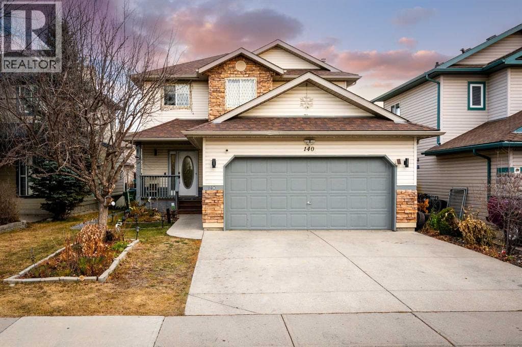 140 Fairways Drive NW — photo 2