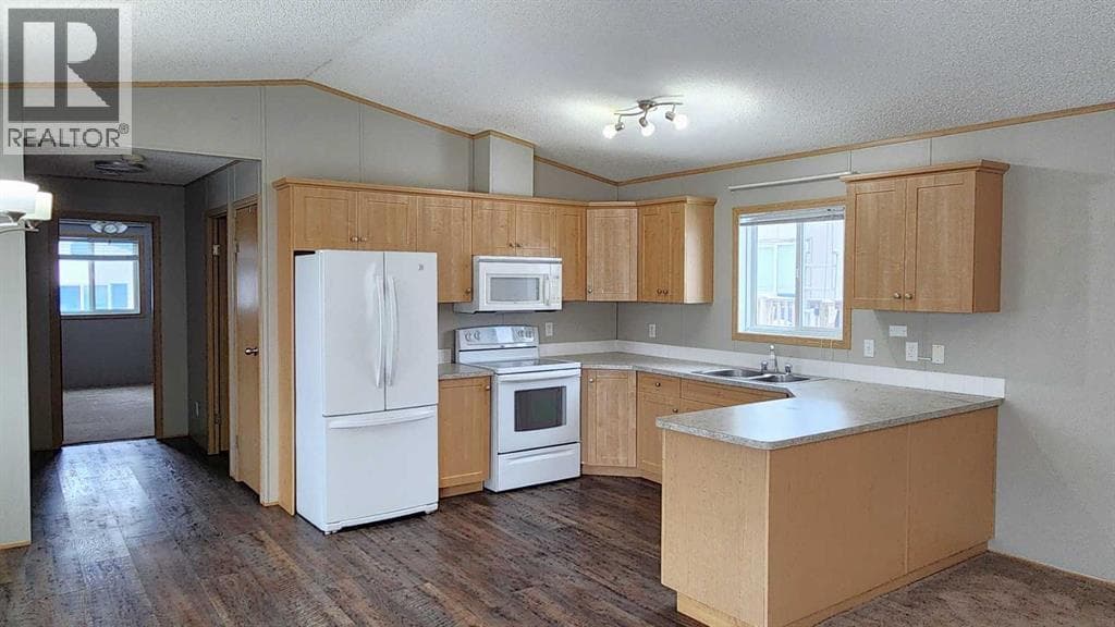 113 Granite Street — photo 3