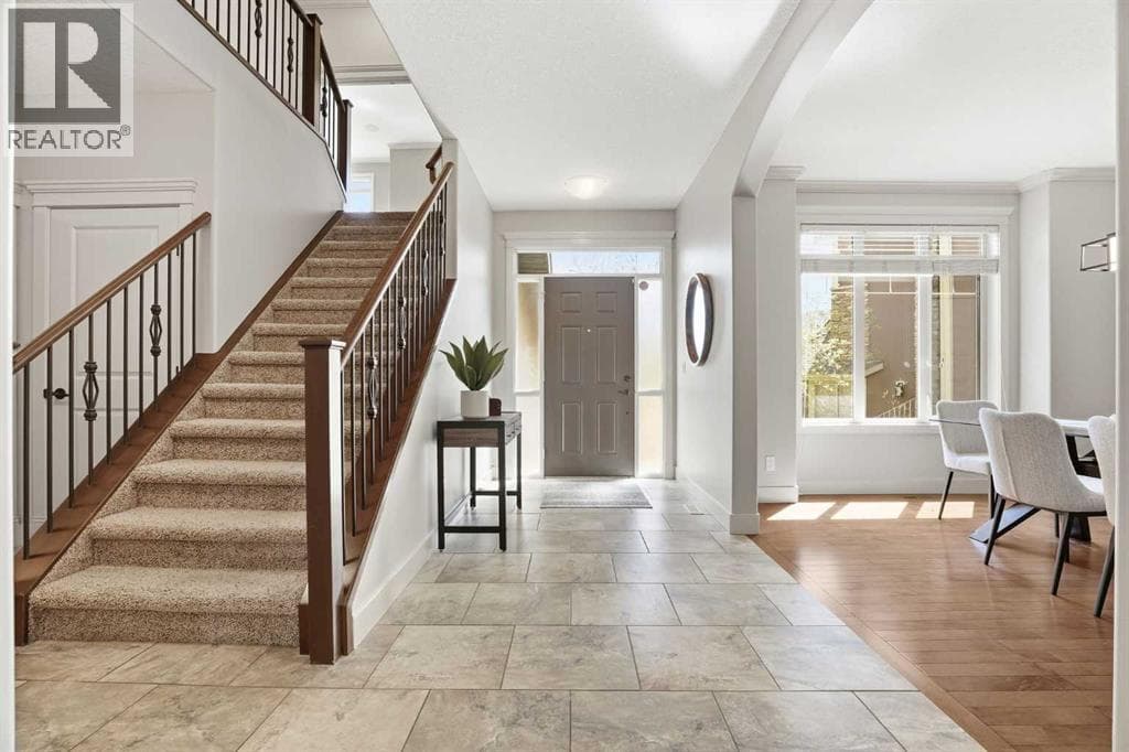 149 Aspen Glen Place SW — photo 2