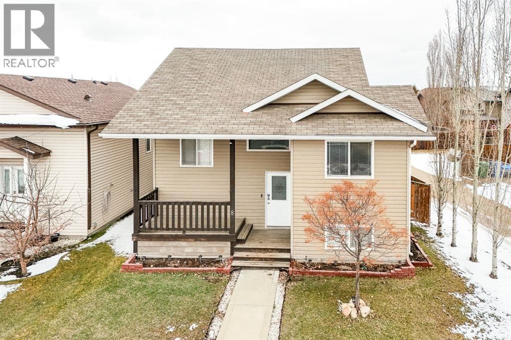 8 Jepsen Crescent