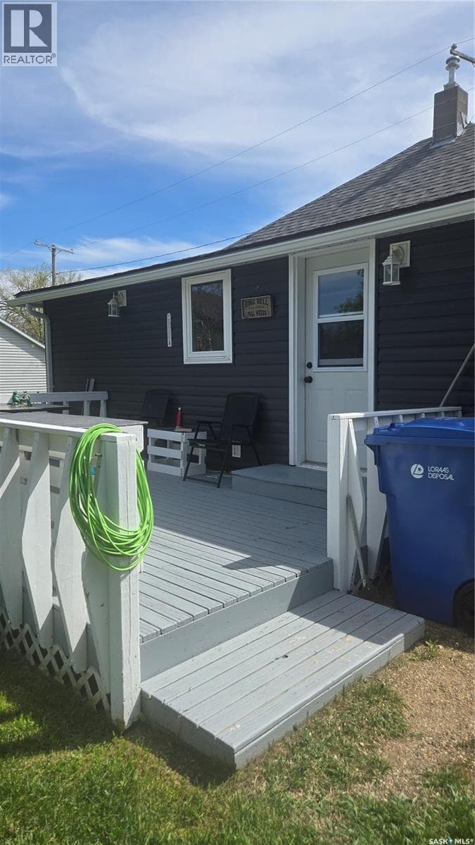 716 Walsh AVENUE — photo 5