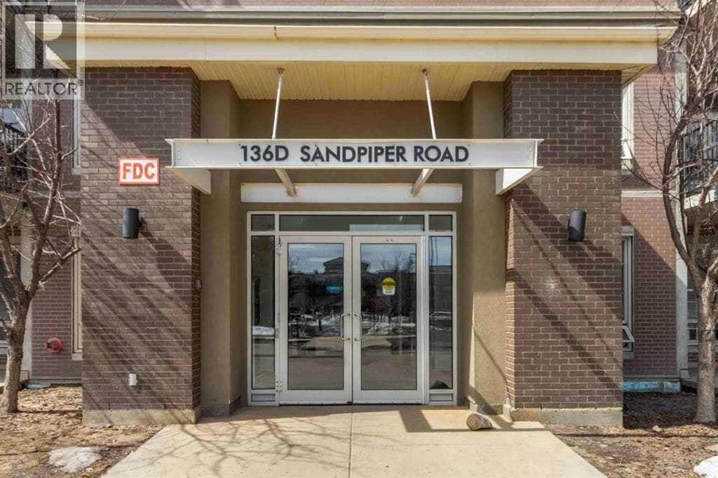 206, 136D Sandpiper Road — photo 3