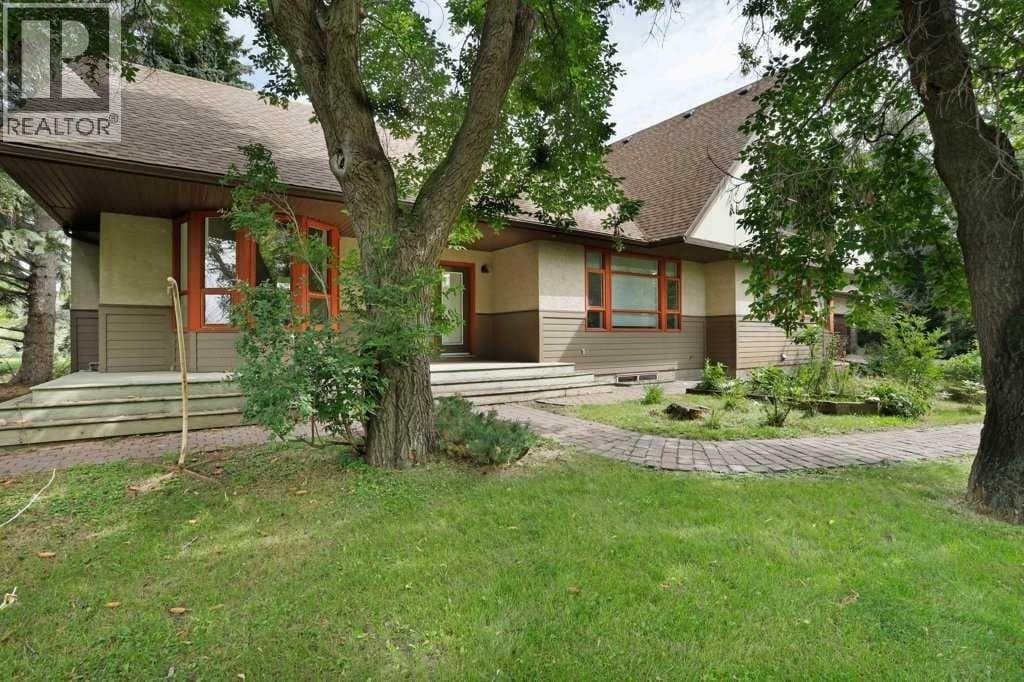 1024 Cassils Road W — photo 3