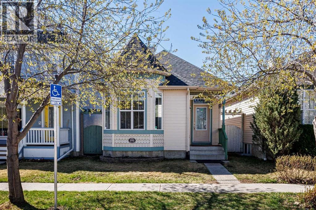 252 Prestwick Heights SE