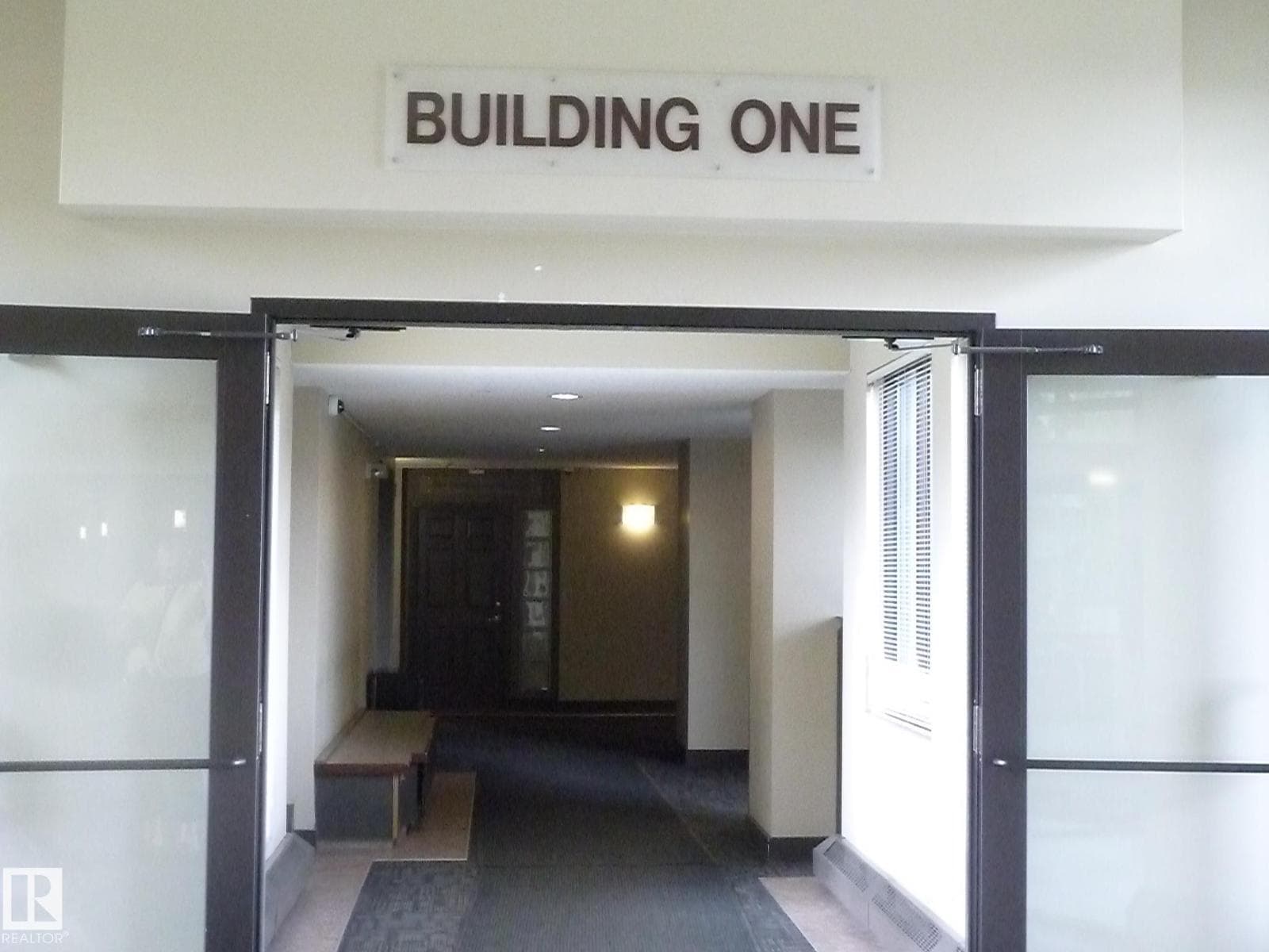 #1-104 4245 139 AV NW — photo 5