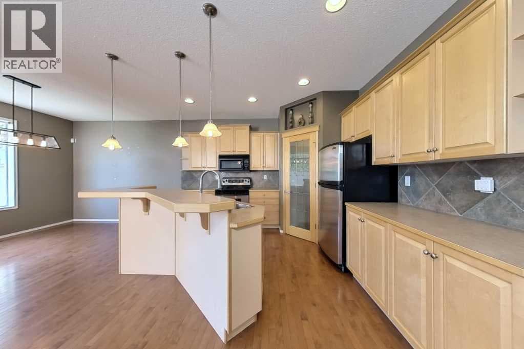 39 Simcoe Terrace SW — photo 5