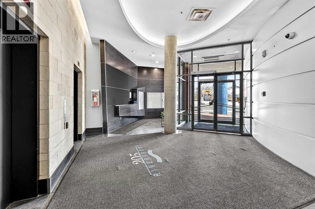 312, 205 Riverfront Avenue SW — photo 4
