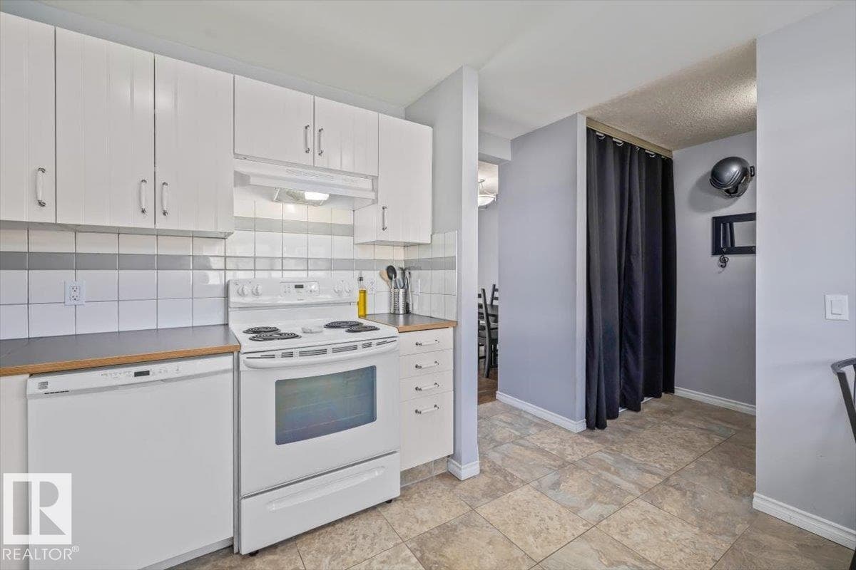 260 WOODBRIDGE WY — photo 4
