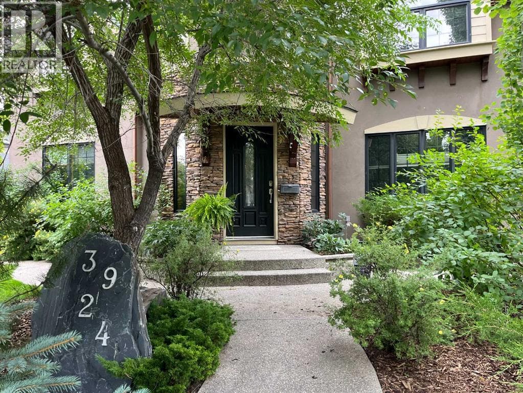 3924 15A Street SW — photo 3
