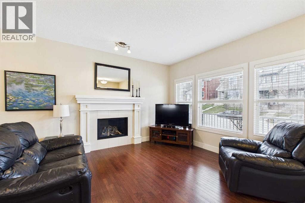 51 Nolanfield Terrace NW — photo 5