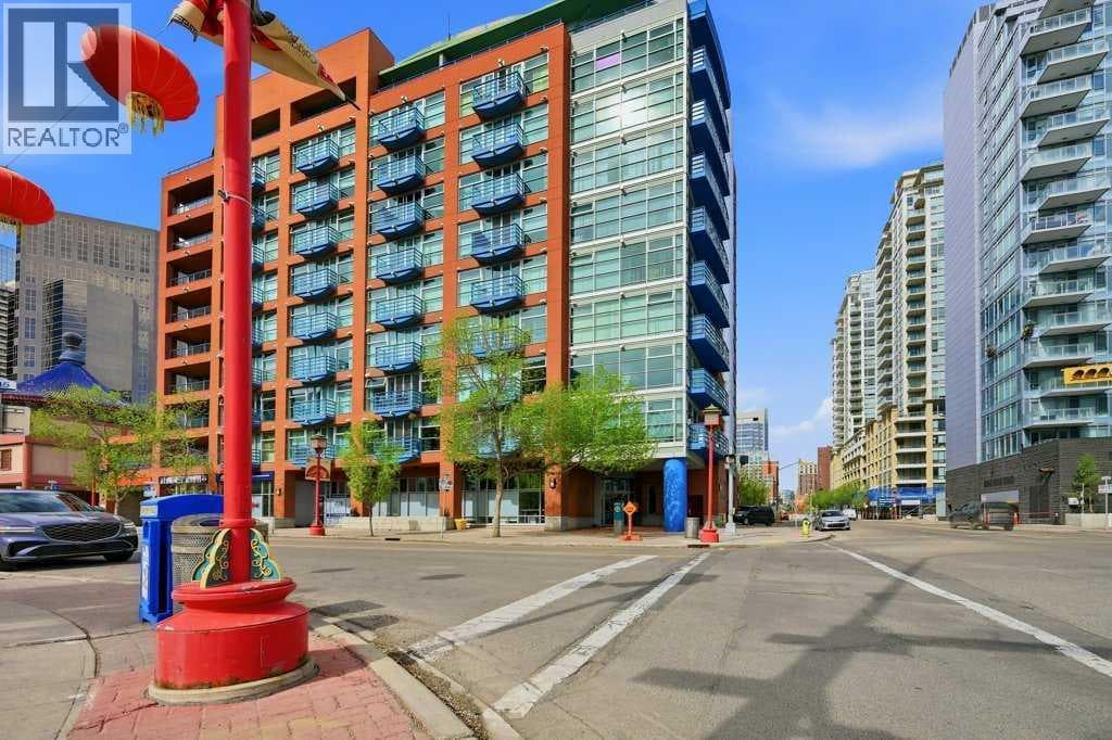 606, 205 Riverfront Avenue SW — photo 2