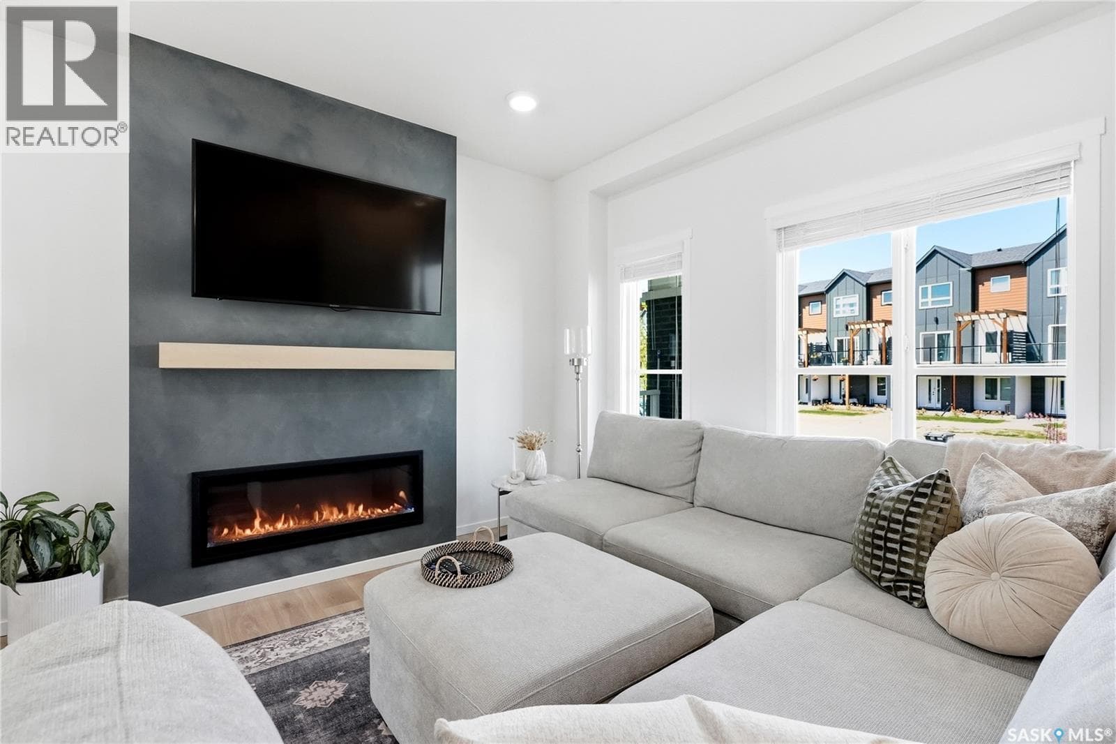 4234 Brighton CIRCLE — photo 4
