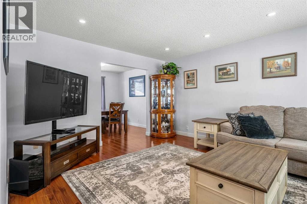 14520 Parkside Drive SE — photo 3