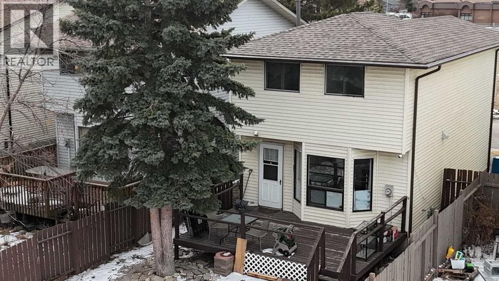 52 Templeby Way NE — photo 2