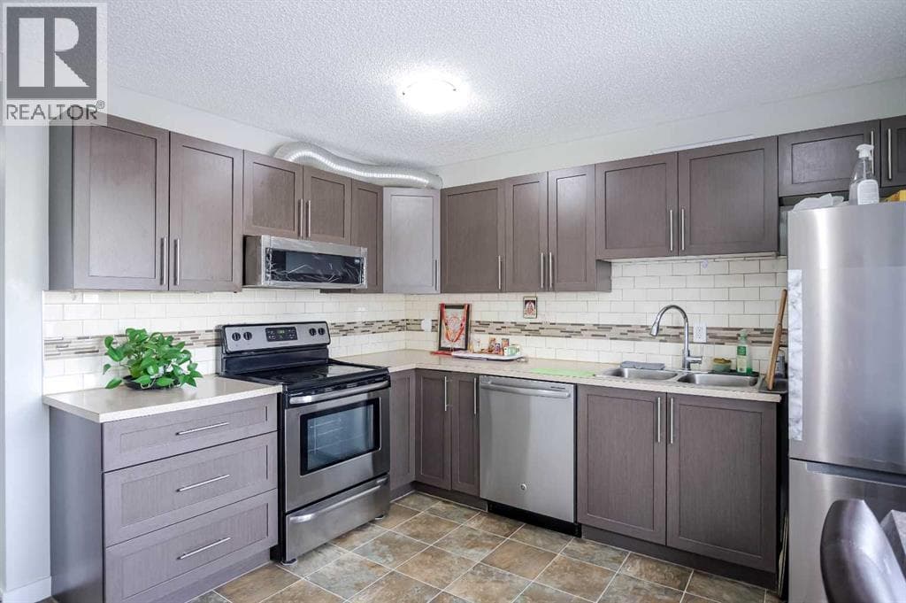 52 Templeby Way NE — photo 4