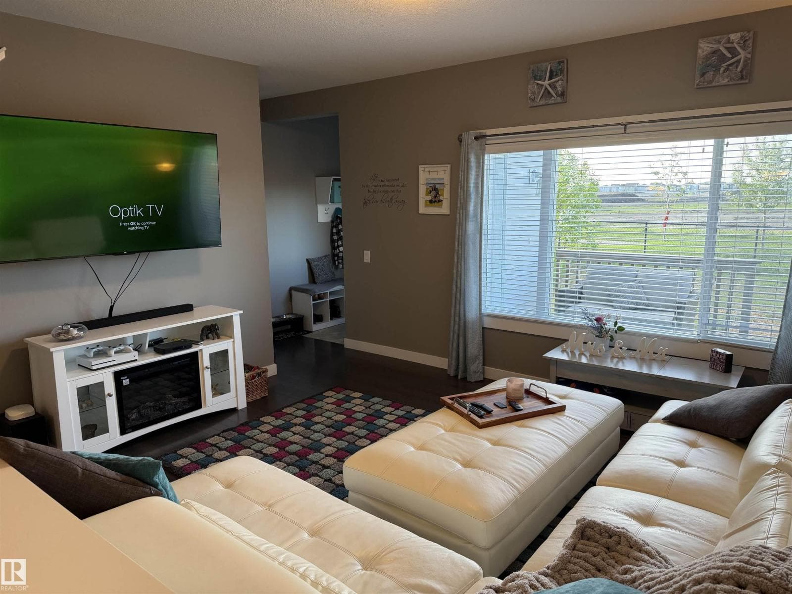 7028 174 AV NW — photo 5