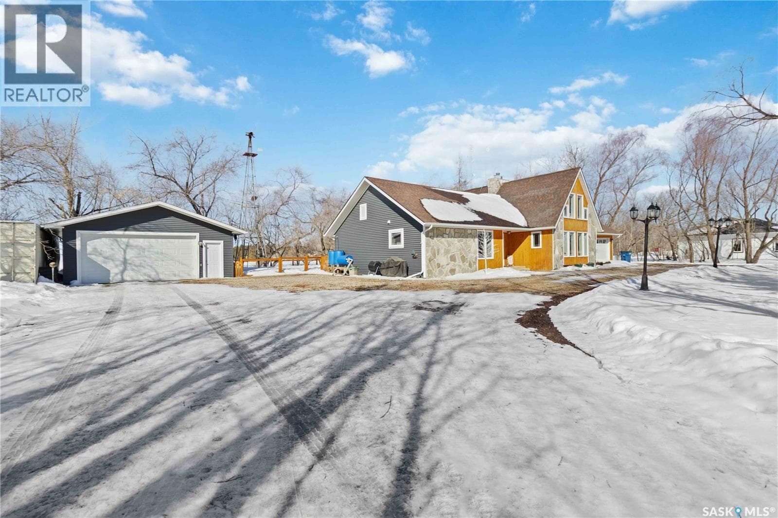 217 Gareau STREET — photo 2