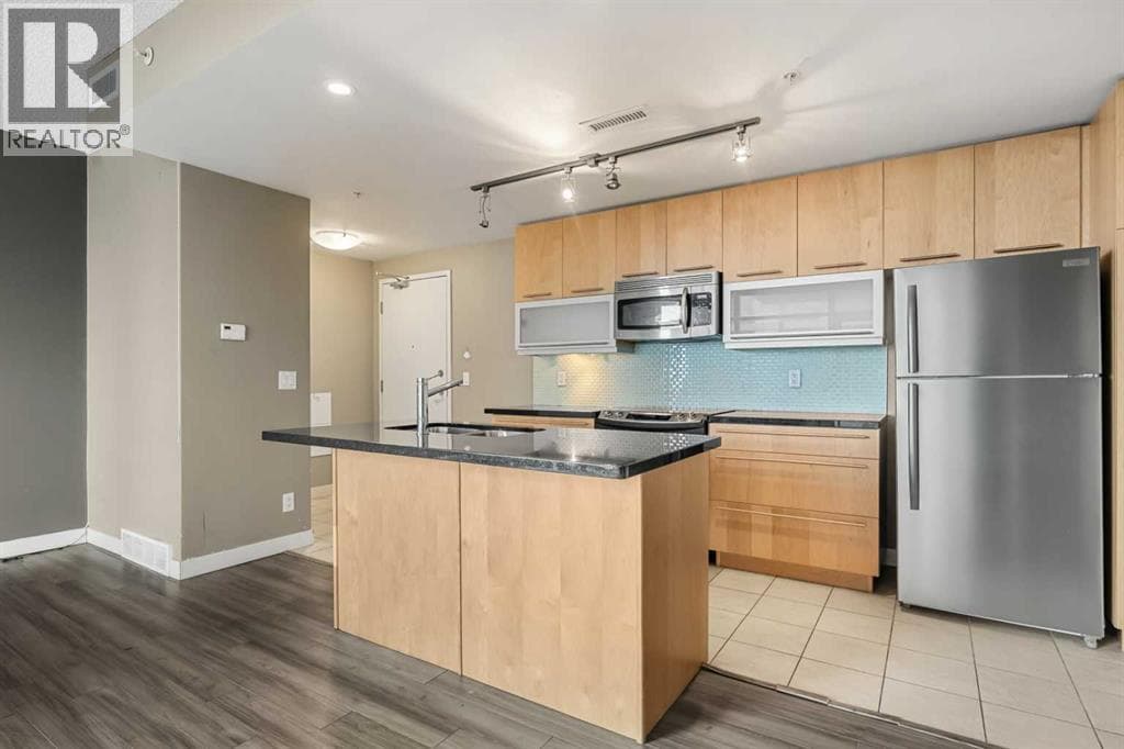 1407, 215 13 Avenue SW — photo 3