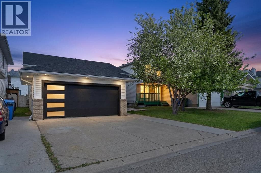 215 Del Ray Road NE — photo 3