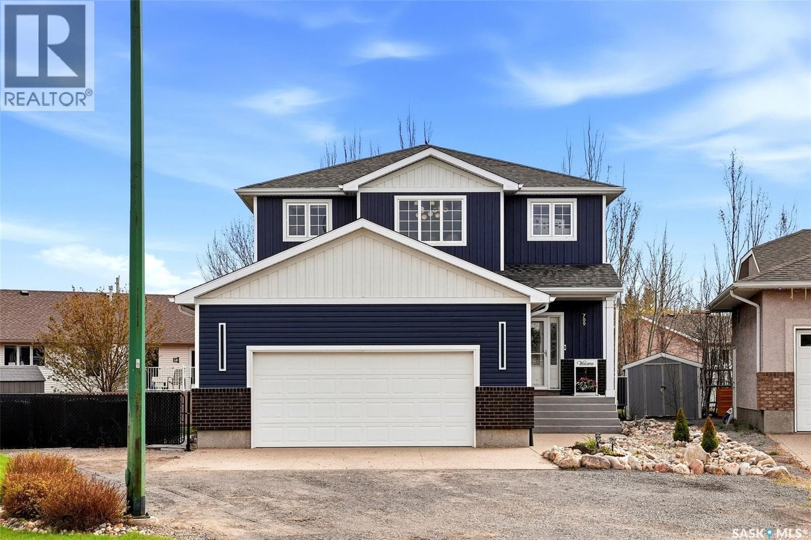 709 Aspen CRESCENT — photo 2